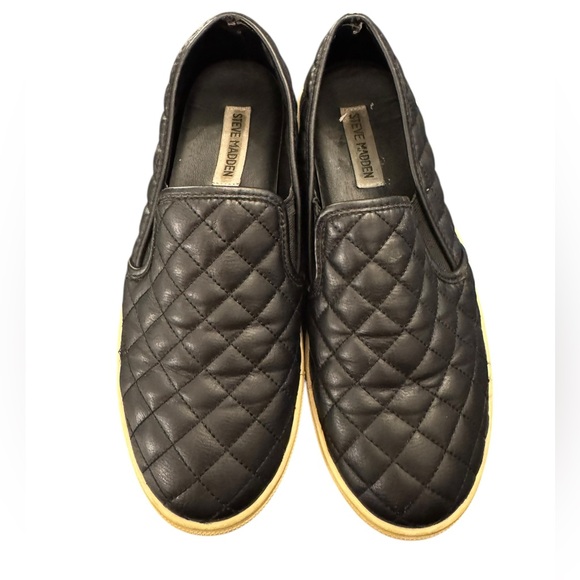 Steve Madden Quilted Black Slip-On Sneakers size 9 - Picture 2 of 8